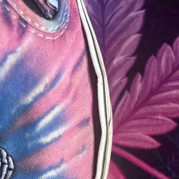$5 IF YOU BUNDLE Vans Women's Tie-Dye Slip-On Shoes skeleton rose needs cleaning - Picture 8 of 9